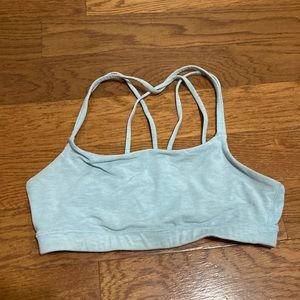 GapFit Breathe Low Support Strappy Sports Bra